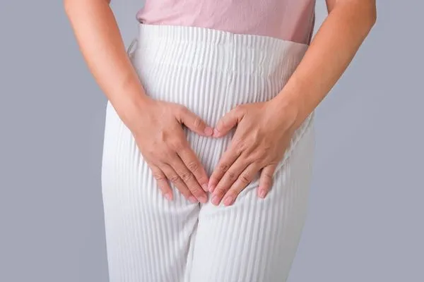 Bảo vệ vùng kín khỏi những tổn thương để không gây châm chích