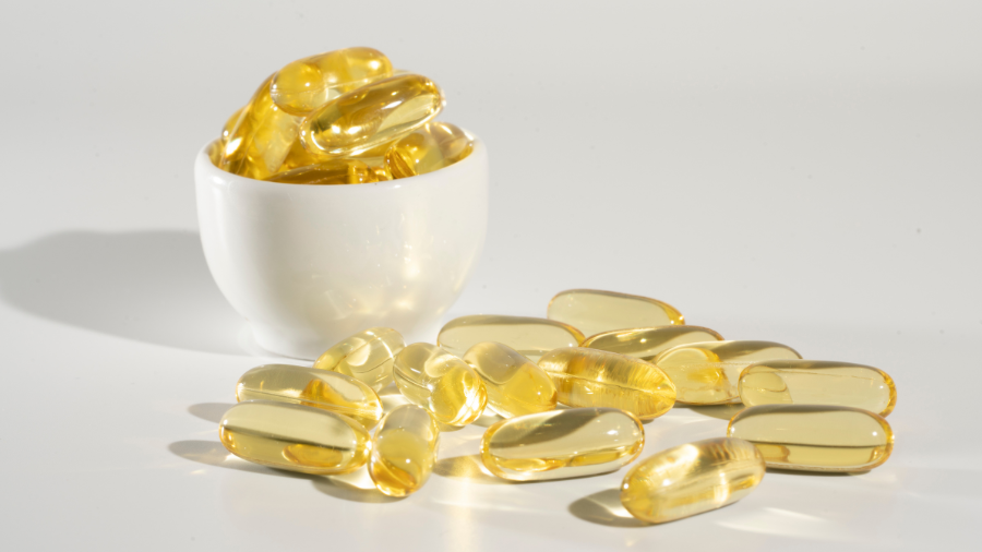 Vitamin E đóng vai trò thiết yếu trong việc duy trì sức khỏe
